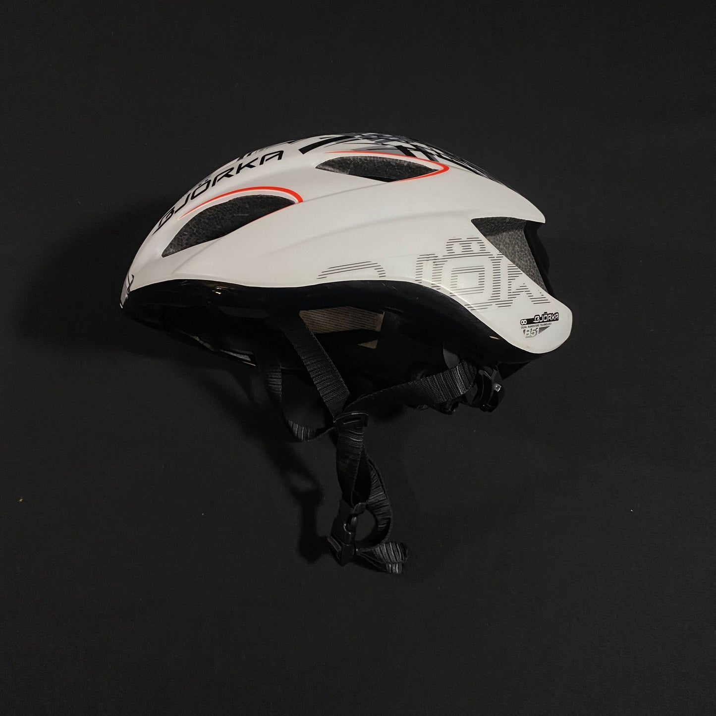 Casco da ciclismo Björka